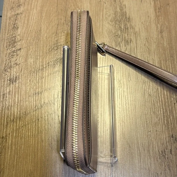 Kate Spade Large Flat Continental Wallet Staci - Dusk Cityscape NWT - Picture 7 of 13